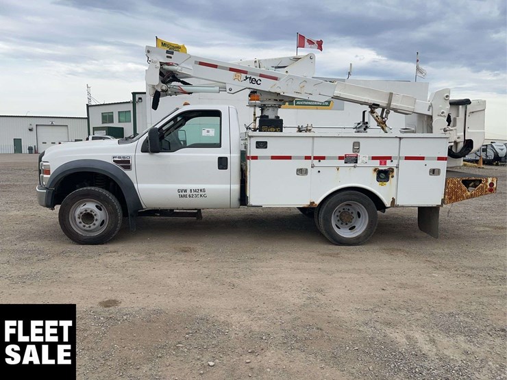2009-ford-f550-image-5