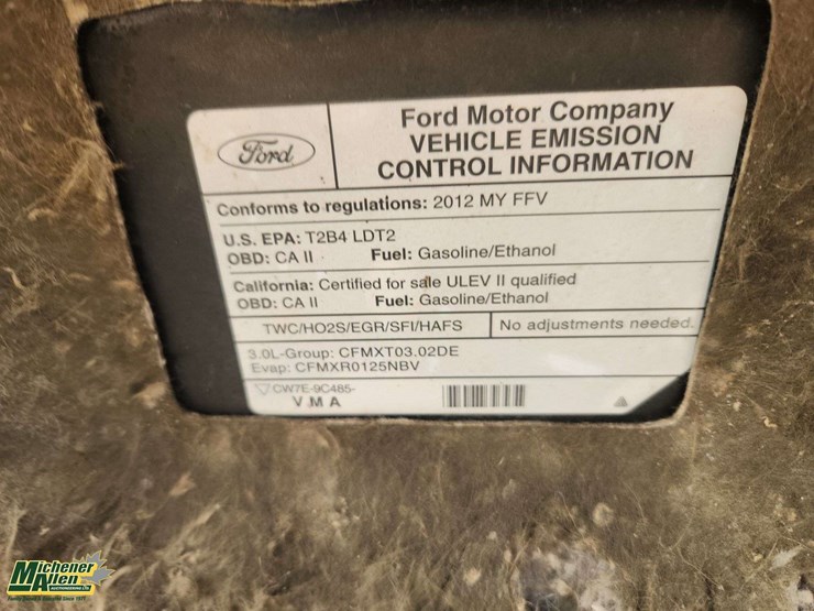 2012-ford-escape-image-36