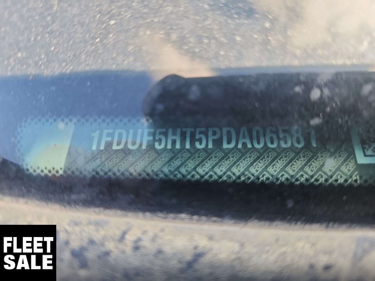 2023-ford-f550-image-30