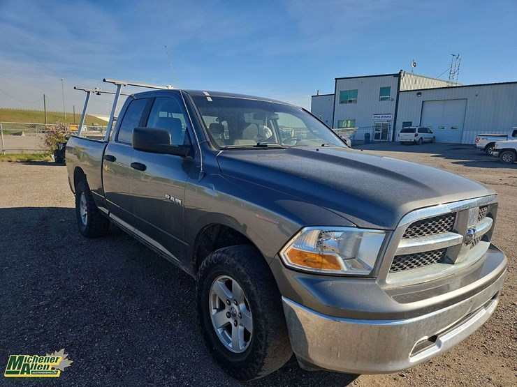 dodge-1500-image-2