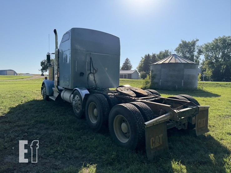 2006-kenworth-w900-image-7