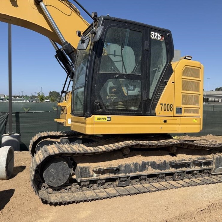 2023 CATERPILLAR 325