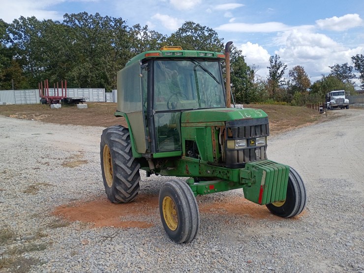 john-deere-6310-image-11