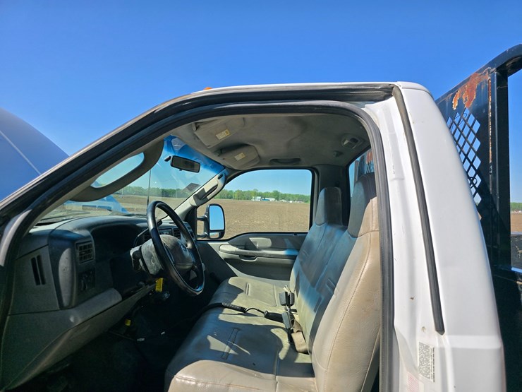 2003-ford-f350-image-44