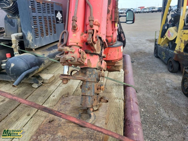 2005-ford-f550-image-35