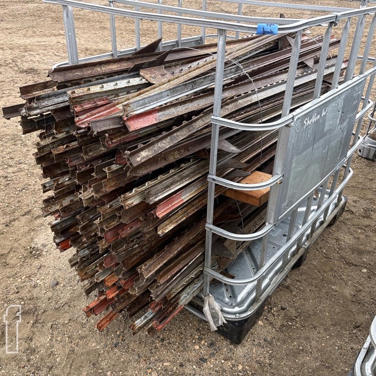200X USED 5.5FT STEEL T POSTS #1 10123