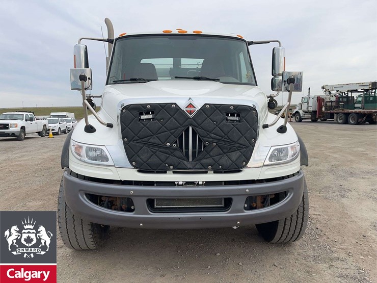 2019-international-workstar-7400-image-8