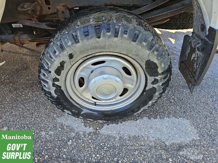 2017-ford-f350-image-10