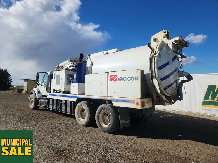2007-international-workstar-7500-image-3