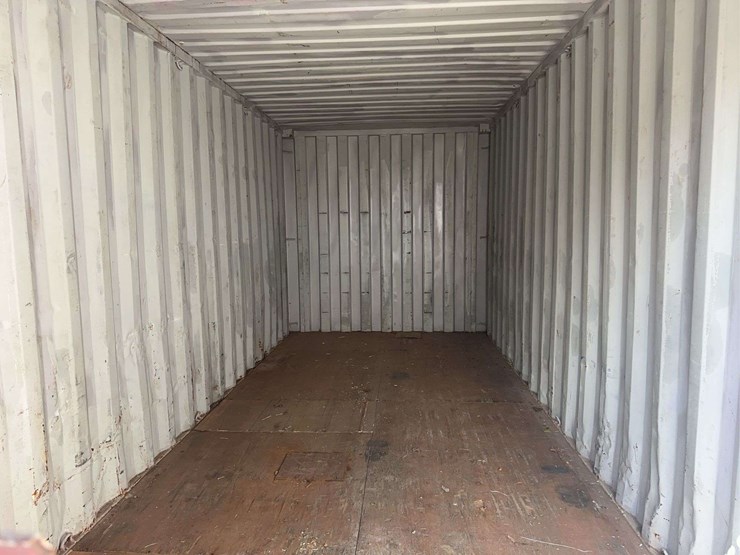 20’-shipping-container-image-9