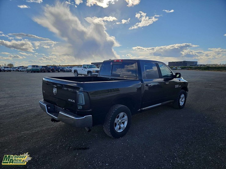 2013-dodge-1500-image-4