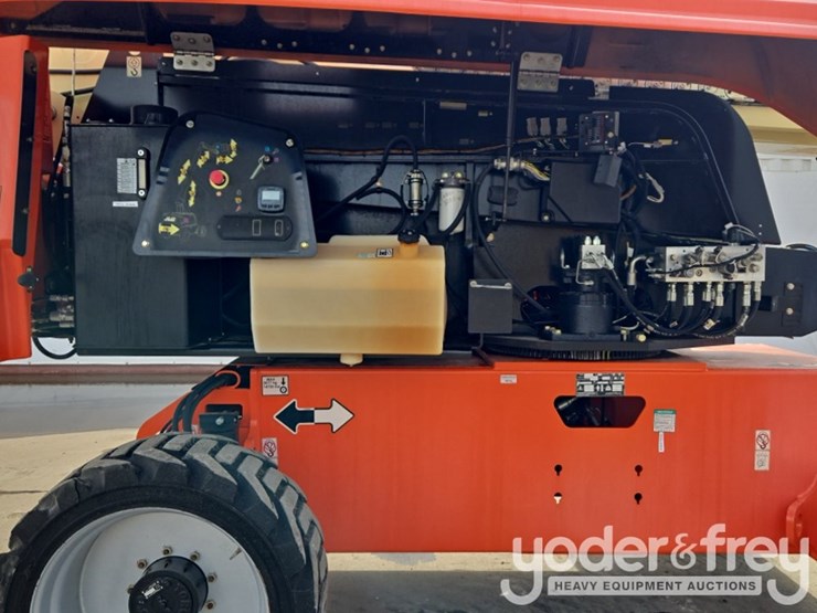 2022-jlg-660sj-image-38