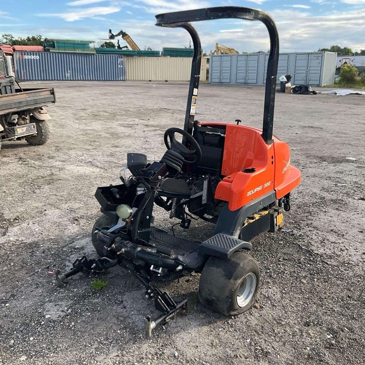2014 JACOBSEN ECLIPSE 322