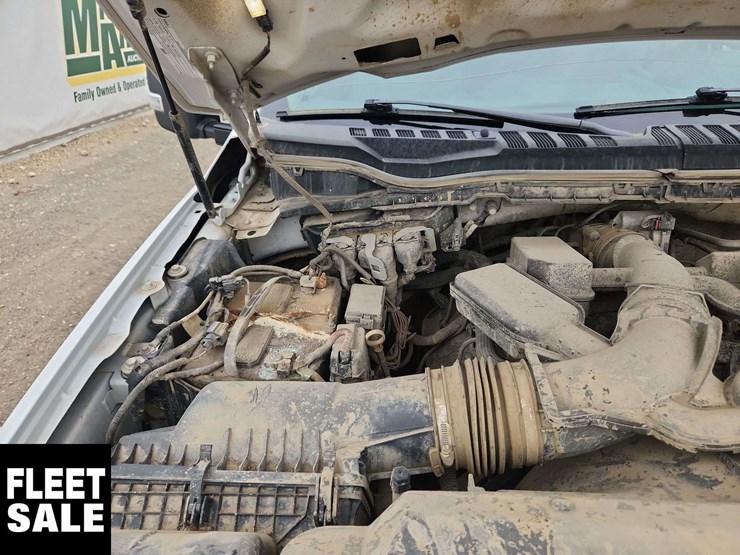 2021-ford-f250-image-27