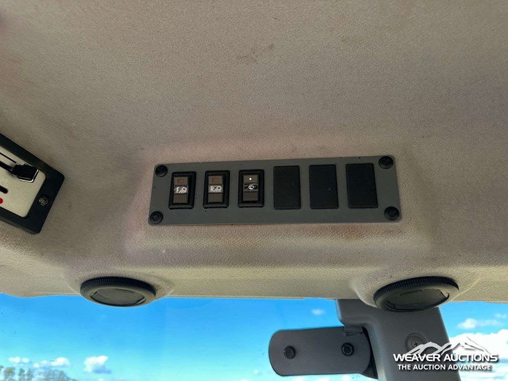 2013-massey-ferguson-4610-image-24