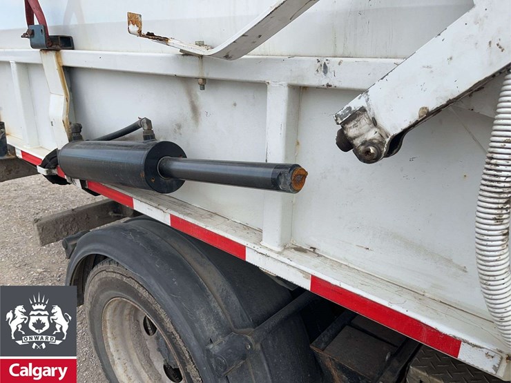 2019-ford-f550-image-26