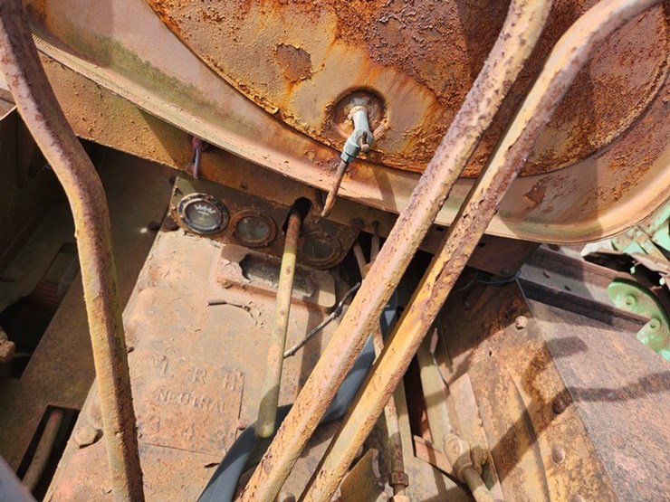 #2519-•-1939-mccormick-deering-td35-crawler-tractor-image-29