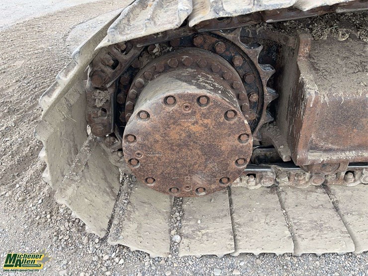 2011-deere-250g-lc-image-13