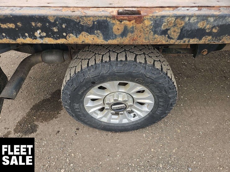 2020-ford-f350-image-11