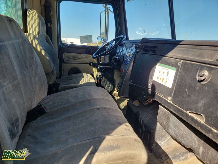 2007-western-star-4900-image-18