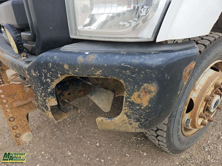 2011-ford-f250-image-30