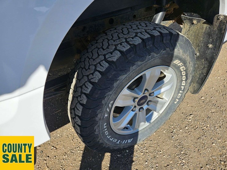 2017-ford-f150-image-10