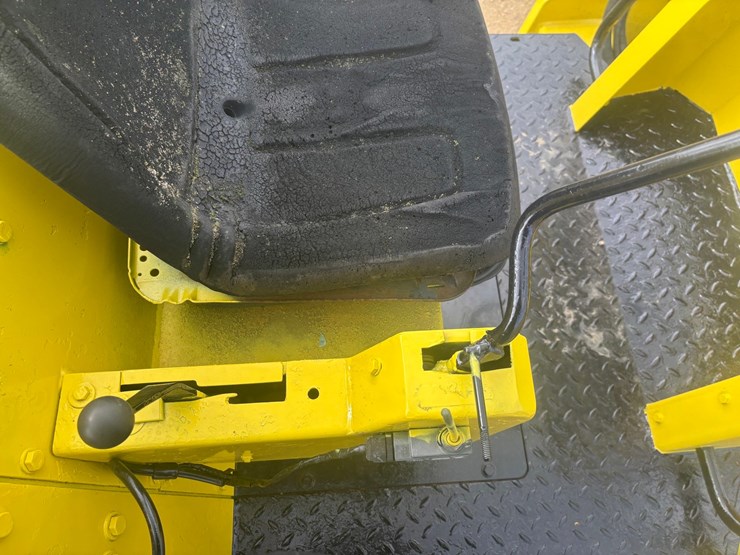 bomag-bw213d-image-44