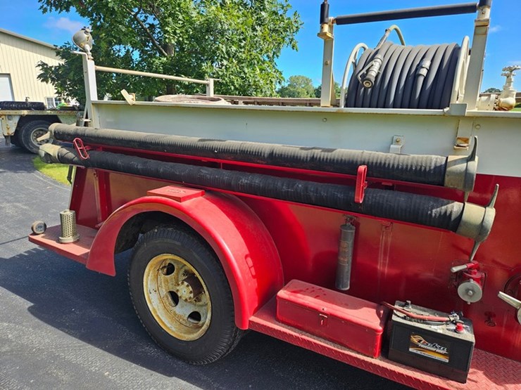 #2514-•-1947-gmc-ec-303-fire-truck-image-16