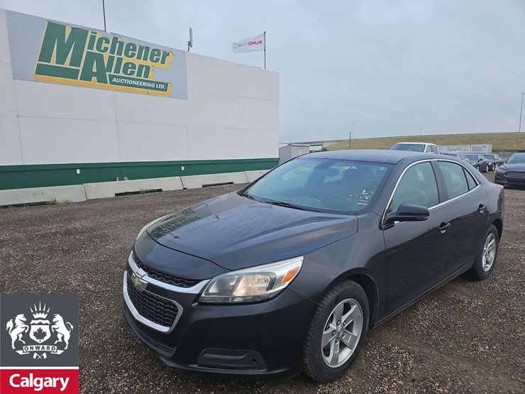2015-chevrolet-malibu-ls-4dr-sedan-image-1