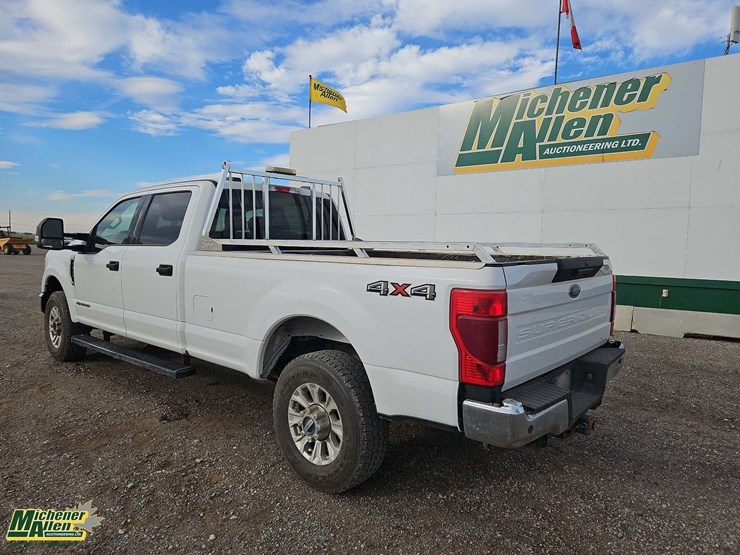 2020-ford-f350-image-4