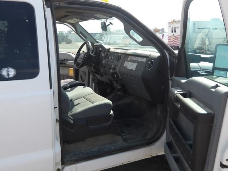 2015-ford-f450-image-19