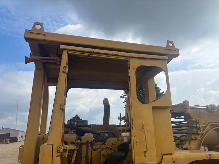 caterpillar-613-image-9