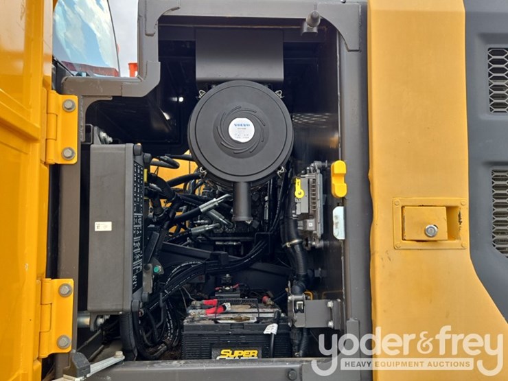 2021-volvo-ec200el-image-30