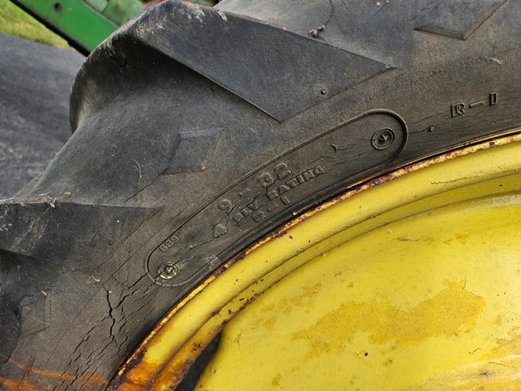 john-deere-h-image-35