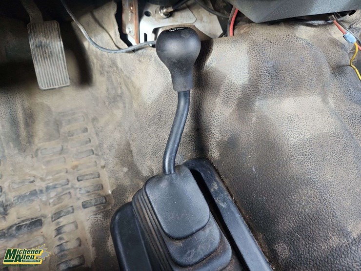 2011-ford-f250-image-21