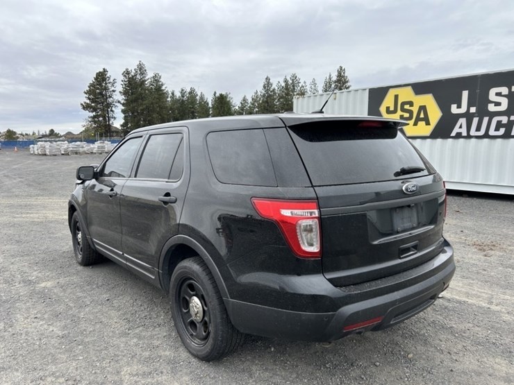 2014-ford-explorer-image-3