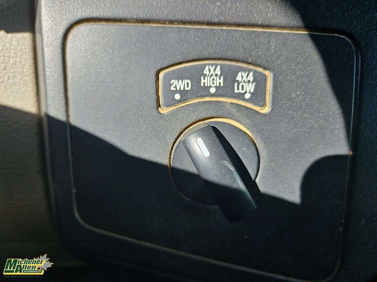 2010-ford-f550-image-16