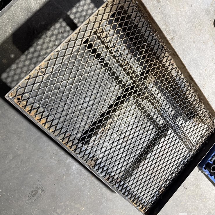 RECEIVER HITCH PLATFORM