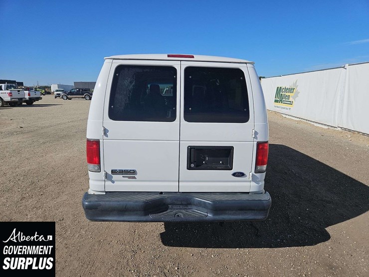 ford-e350-image-6