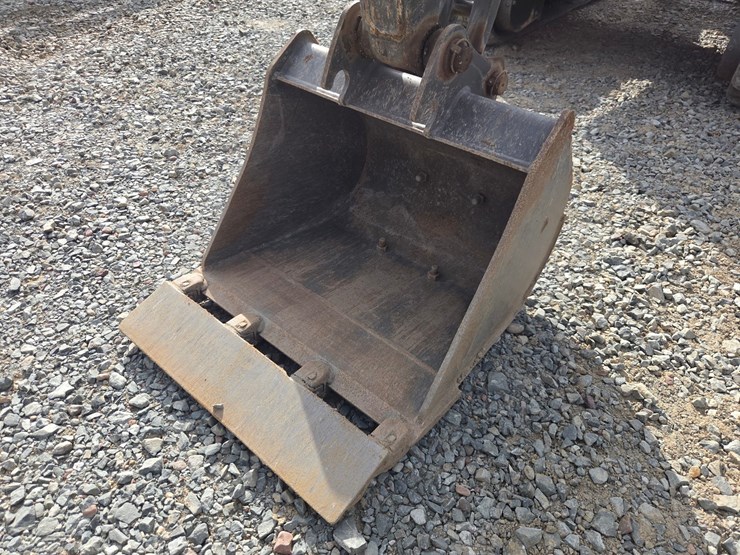 volvo-ec27d-image-10