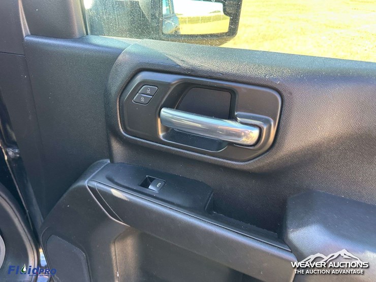 gmc-sierra-2500hd-image-36