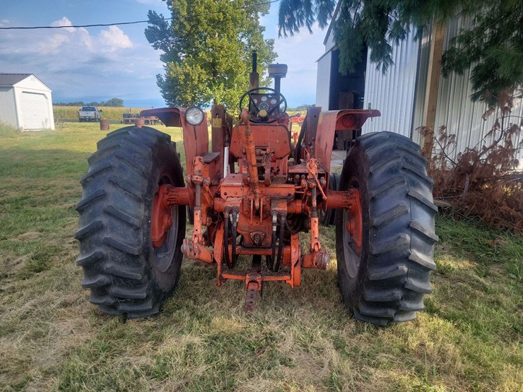 allis-chalmers-180-tractor-image-6