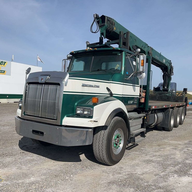 2016 WESTERN STAR 4900