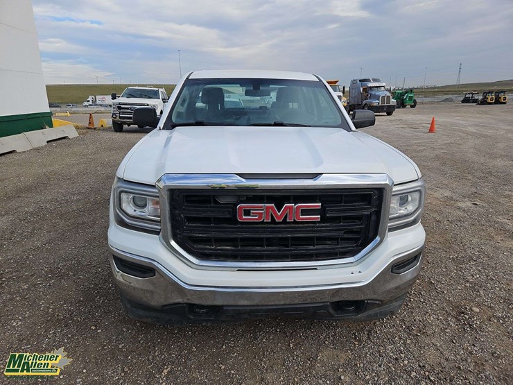 2017-gmc-sierra-1500-image-6