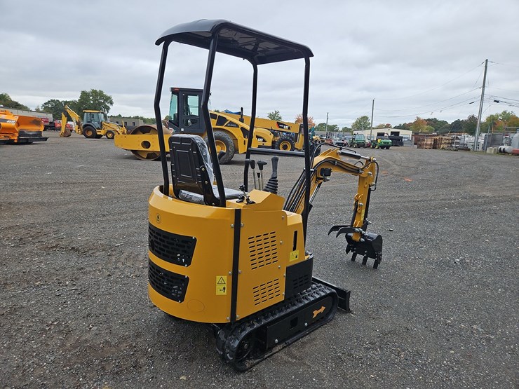 ats-rt15r-mini-excavator-image-5