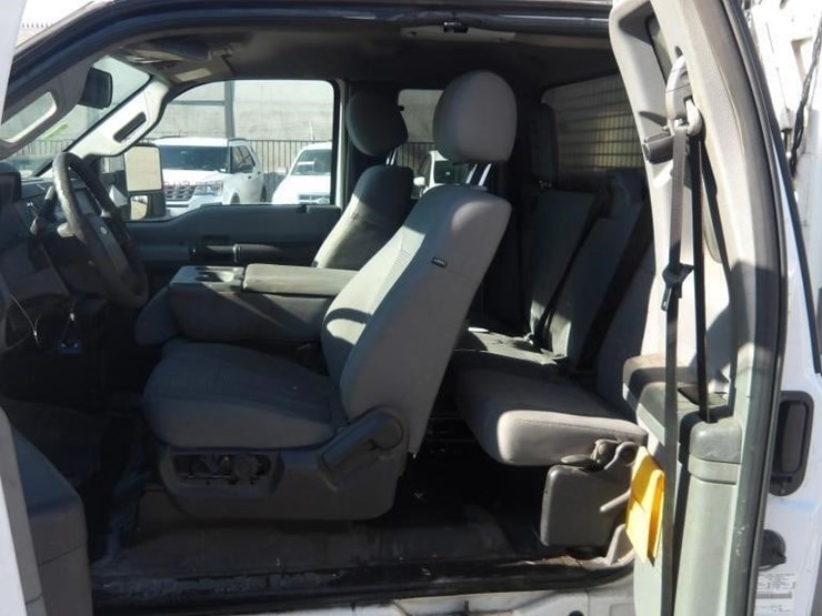 2015-ford-f450-image-23