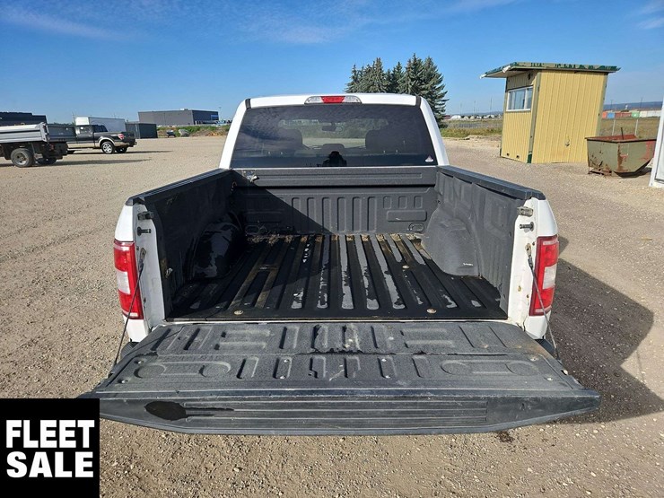 2020-ford-f150-image-15