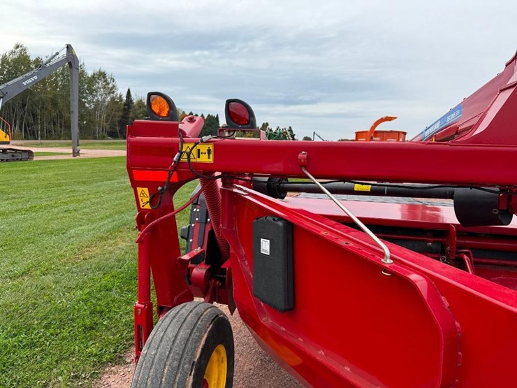 2022-new-holland-discbine-313-image-30