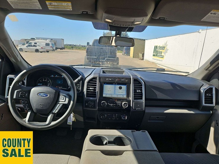 2019-ford-f150-image-18