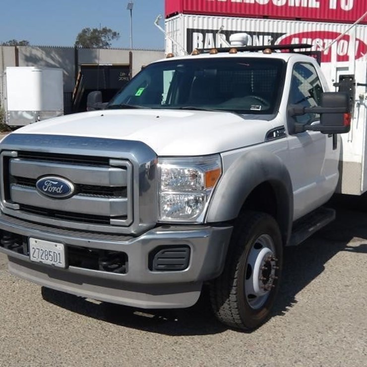 2011 FORD F550